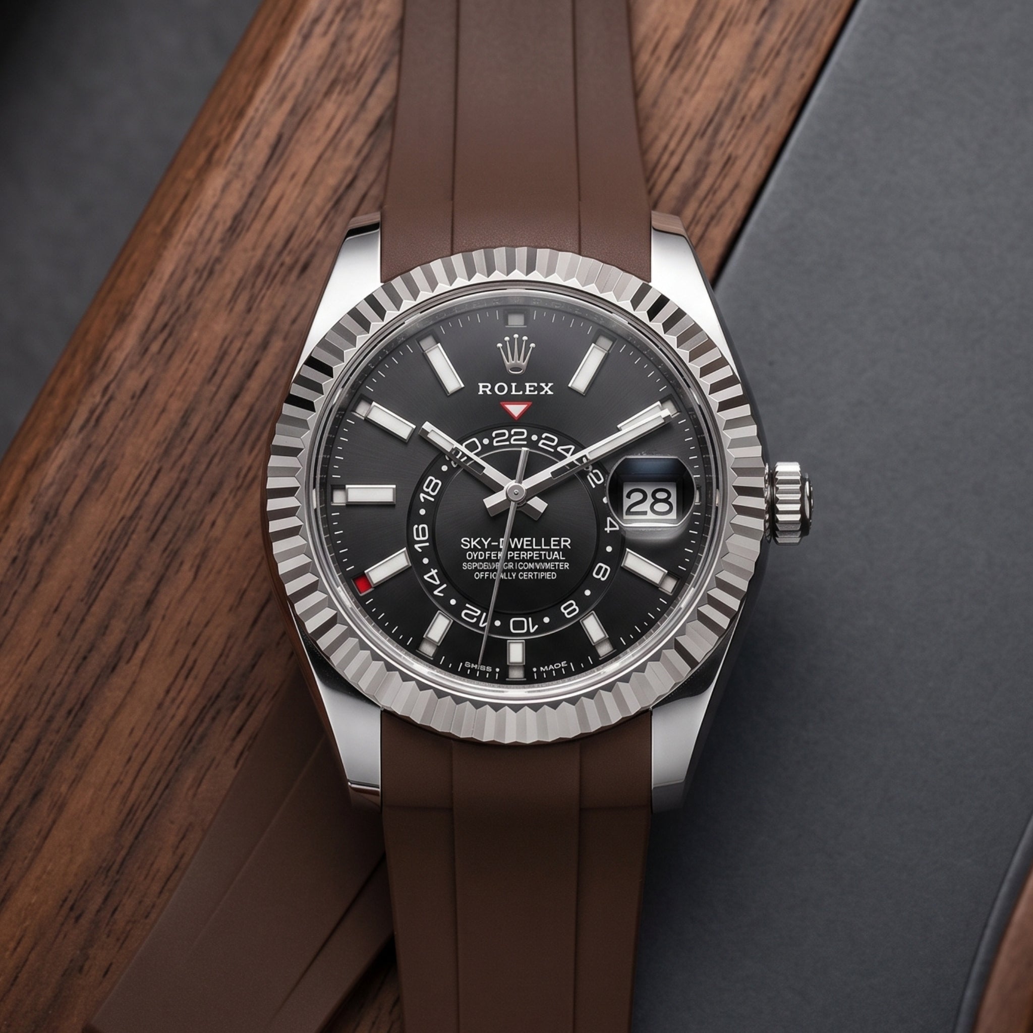 Bracelet en caoutchouc marron pour Rolex Sky-Dweller
