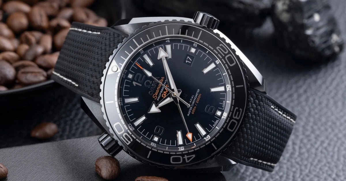 Omega Planet Ocean Deep Black 215.92.46.22.01.001 Strap Guide – Best Rubber Straps & Fit - Helvetus