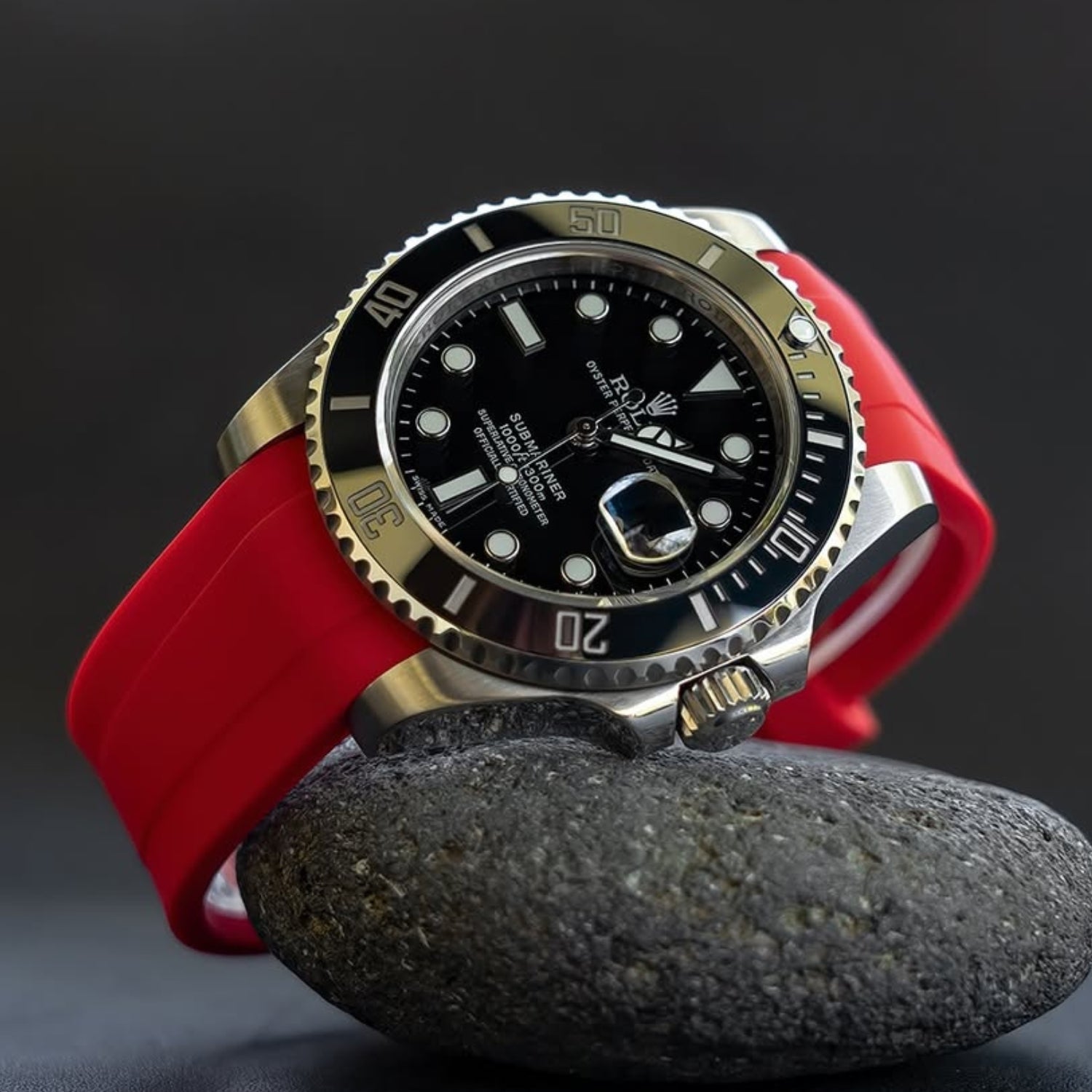 Rubber Strap - For Rolex Submariner - Red - Helvetus